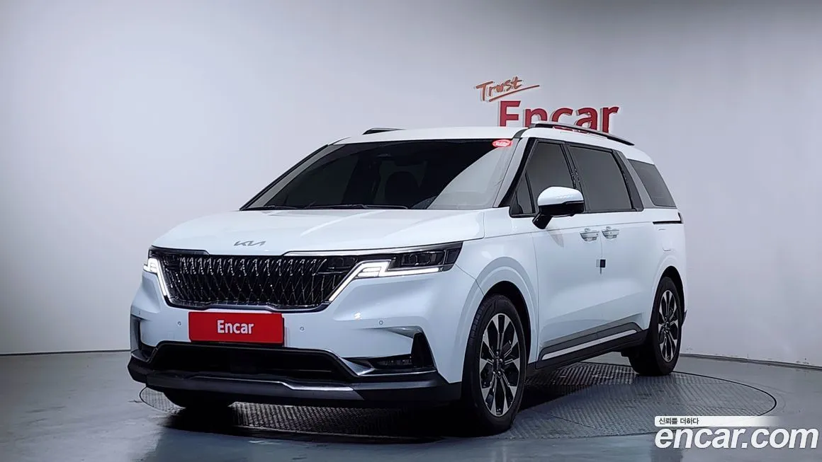 Kia Carnival 2023 из KR, фото 1