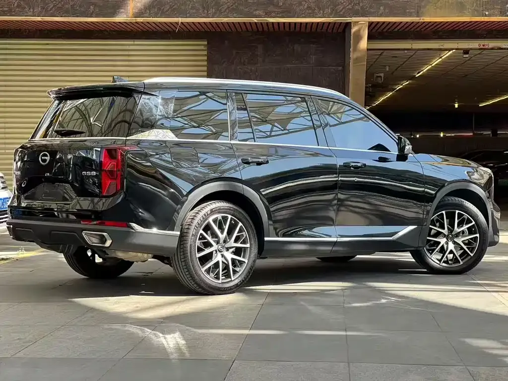 GAC Motor Trumpchi GS8 — фото 5
