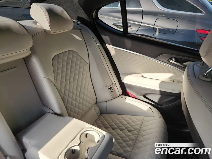 Genesis G70 2025 из KR, фото 7