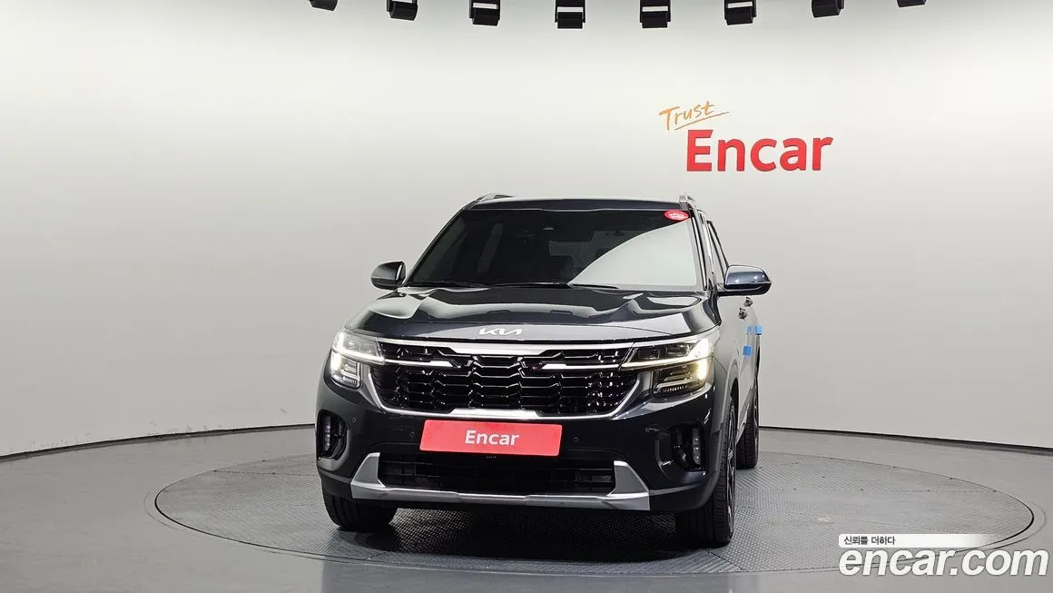 Kia Seltos 2023 из KR, фото 2