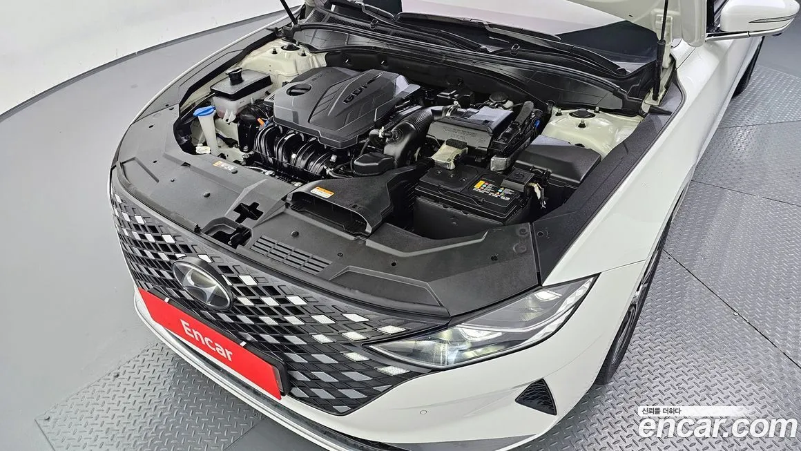 Hyundai Grandeur 2022 из KR, фото 8