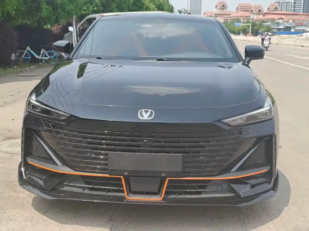 Changan UNI-V 2024 из CN, фото 3