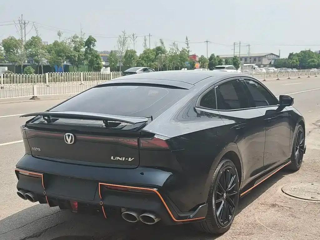 Changan UNI-V 2024 из CN, фото 8