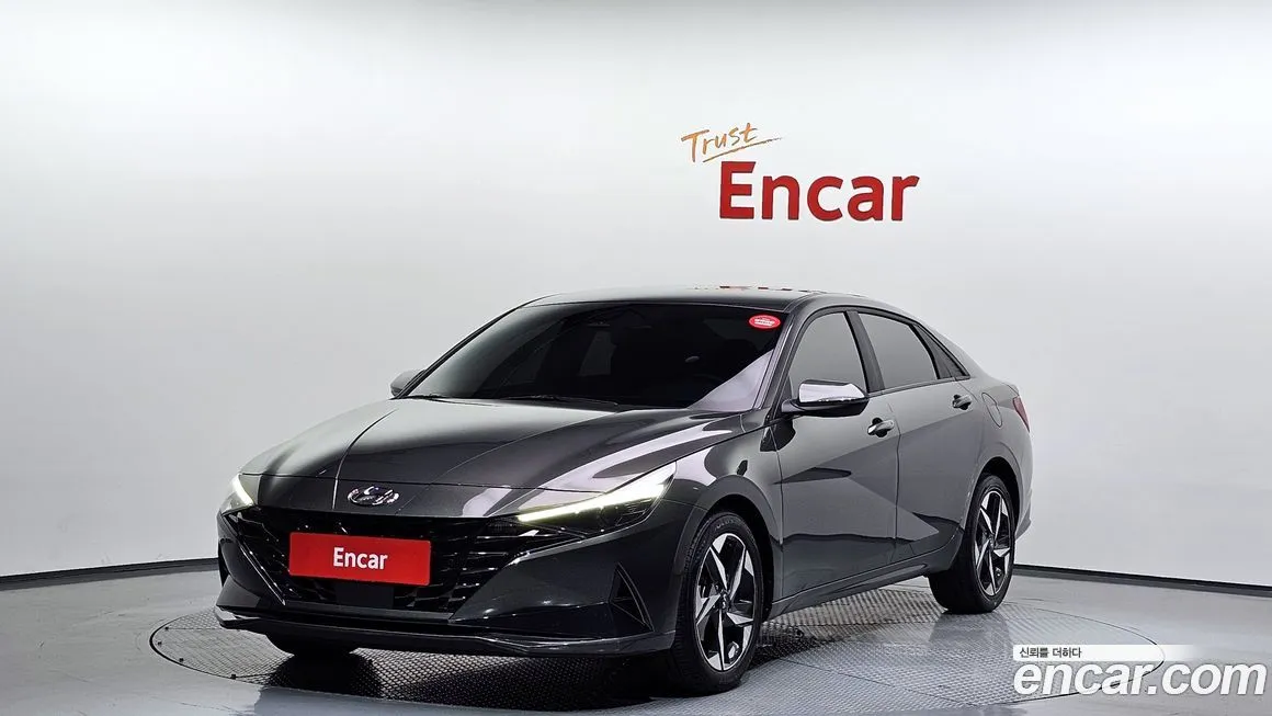 Hyundai AVANTE 2023 из KR, фото 1