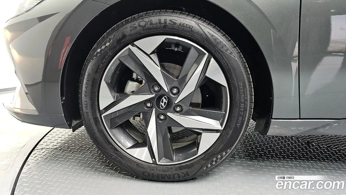 Hyundai AVANTE 2023 из KR, фото 6