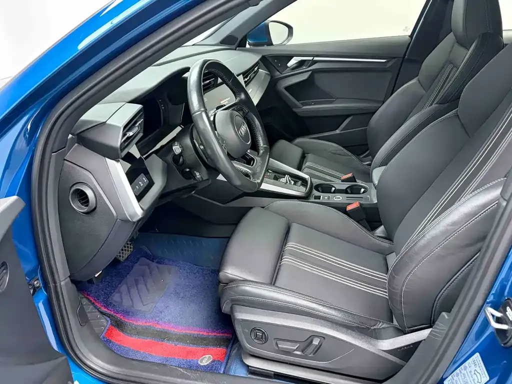 Audi A3 2022 из CN, фото 6