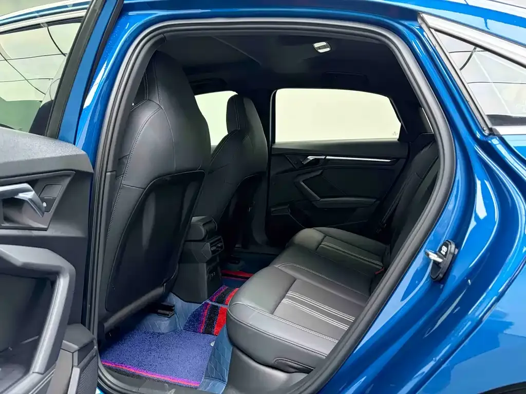 Audi A3 2022 из CN, фото 7