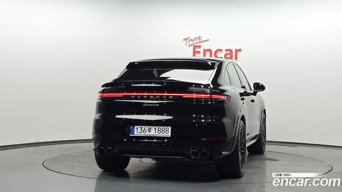 Porsche Cayenne 2025 из KR, фото 2