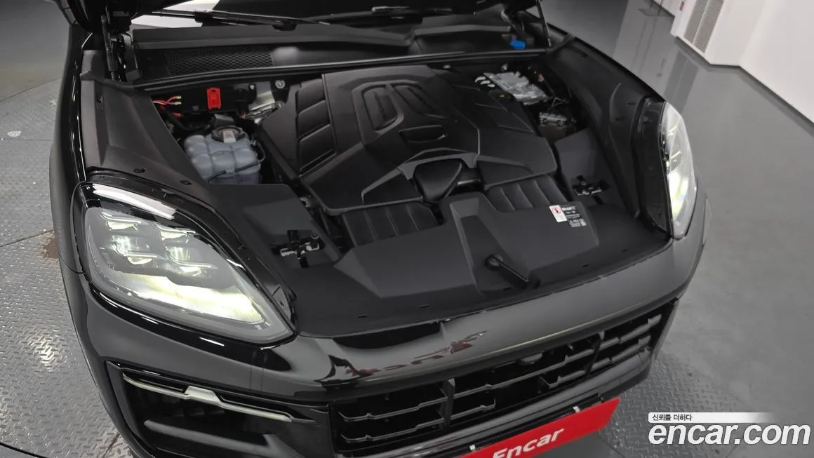 Porsche Cayenne 2025 из KR, фото 7