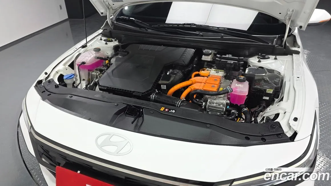 Hyundai AVANTE — фото 4