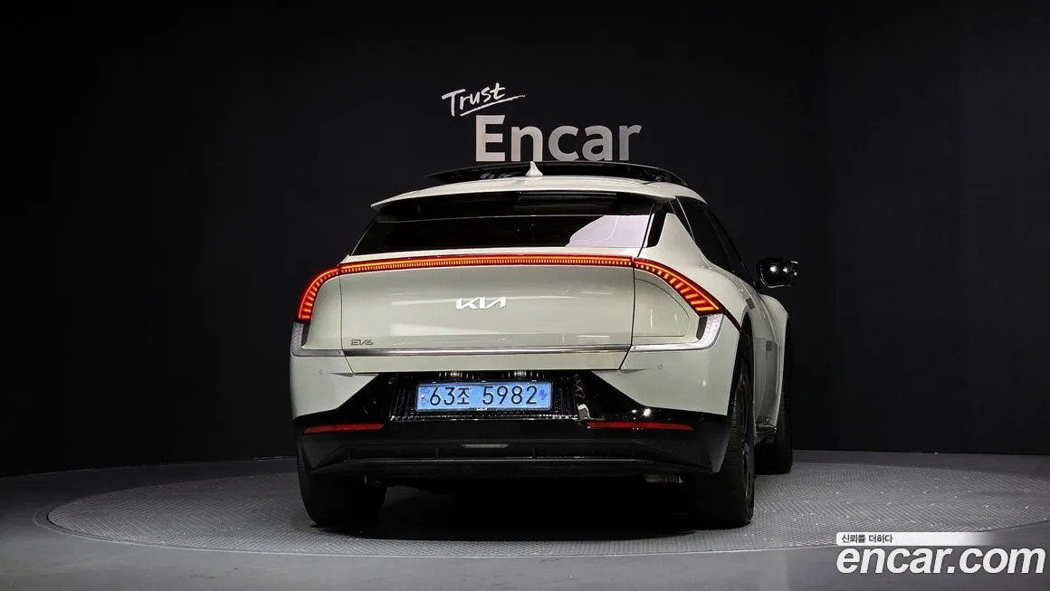 Kia EV6 — фото 4