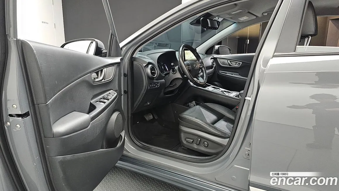 Hyundai Kona 2021 из KR, фото 9