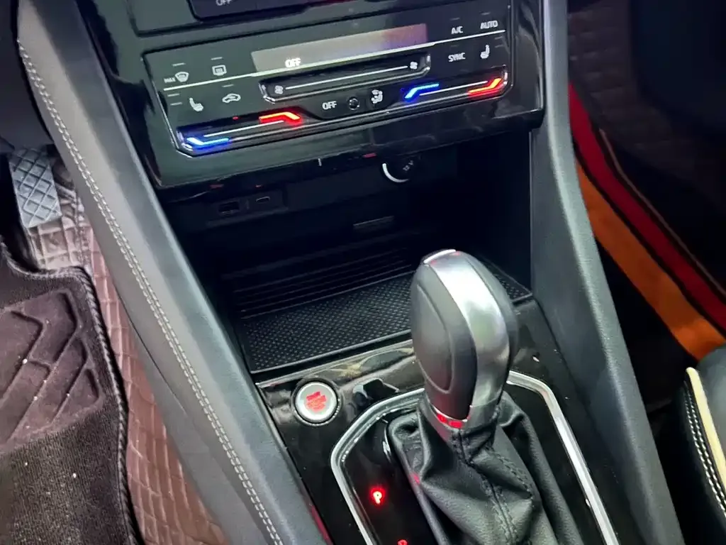 Jetta VS7 2024 из CN, фото 8