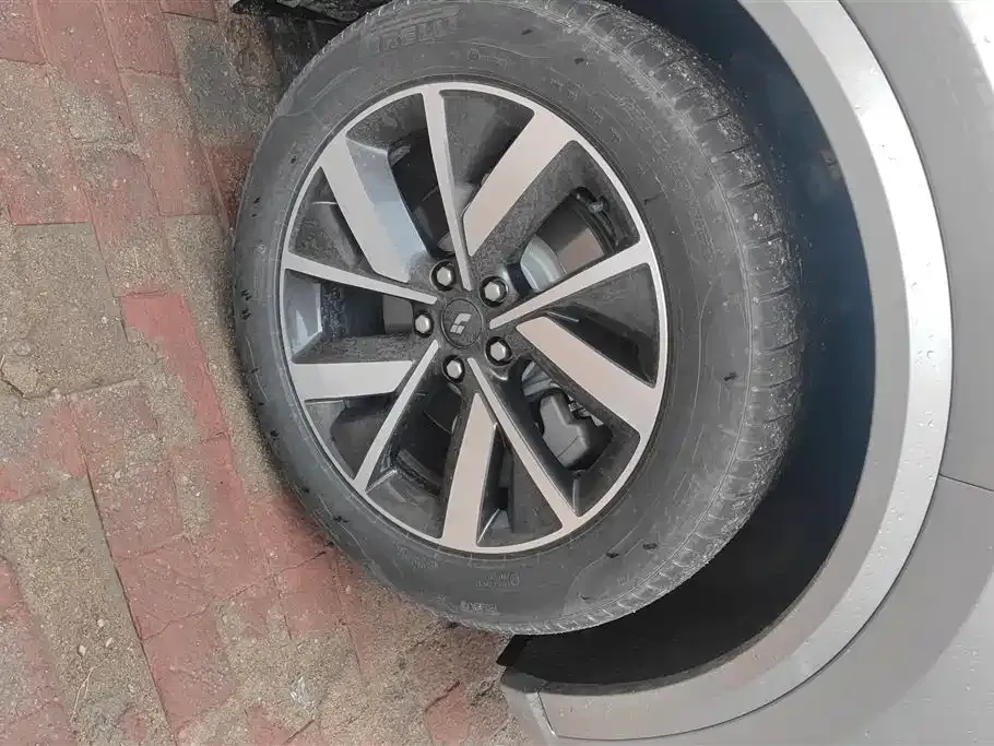 Li Auto L8 2023 из CN, фото 8
