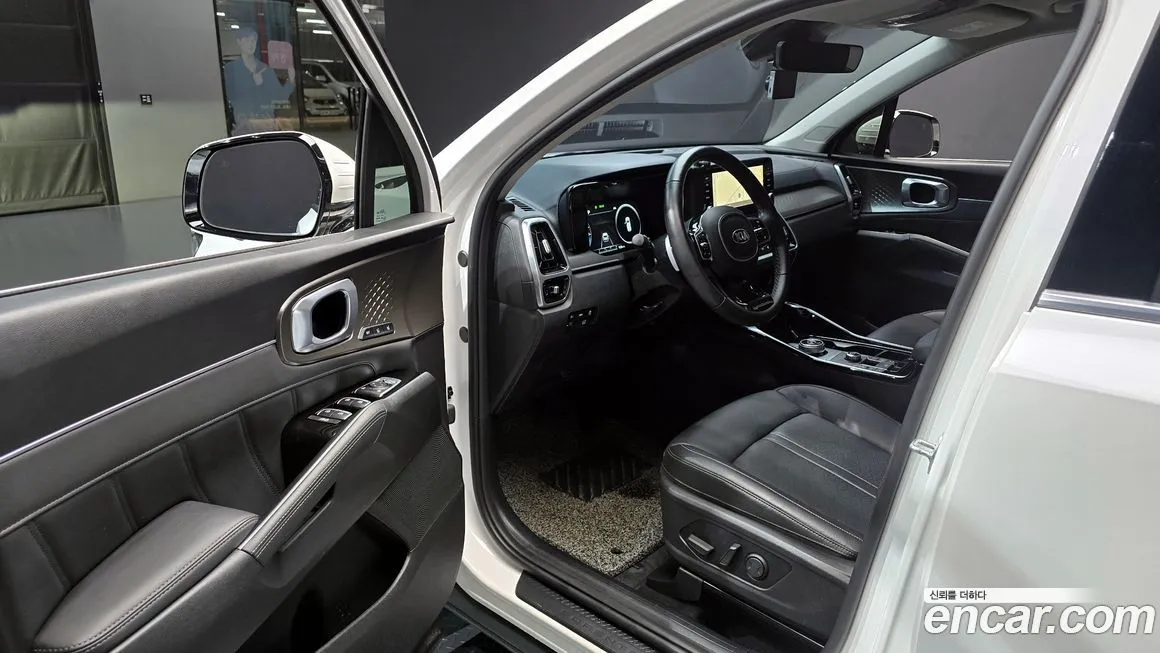 Kia Sorento — фото 6
