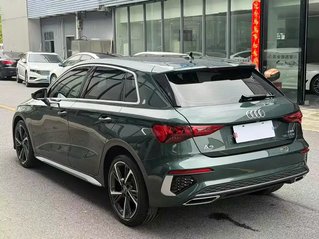Audi A3 2023 из CN, фото 9