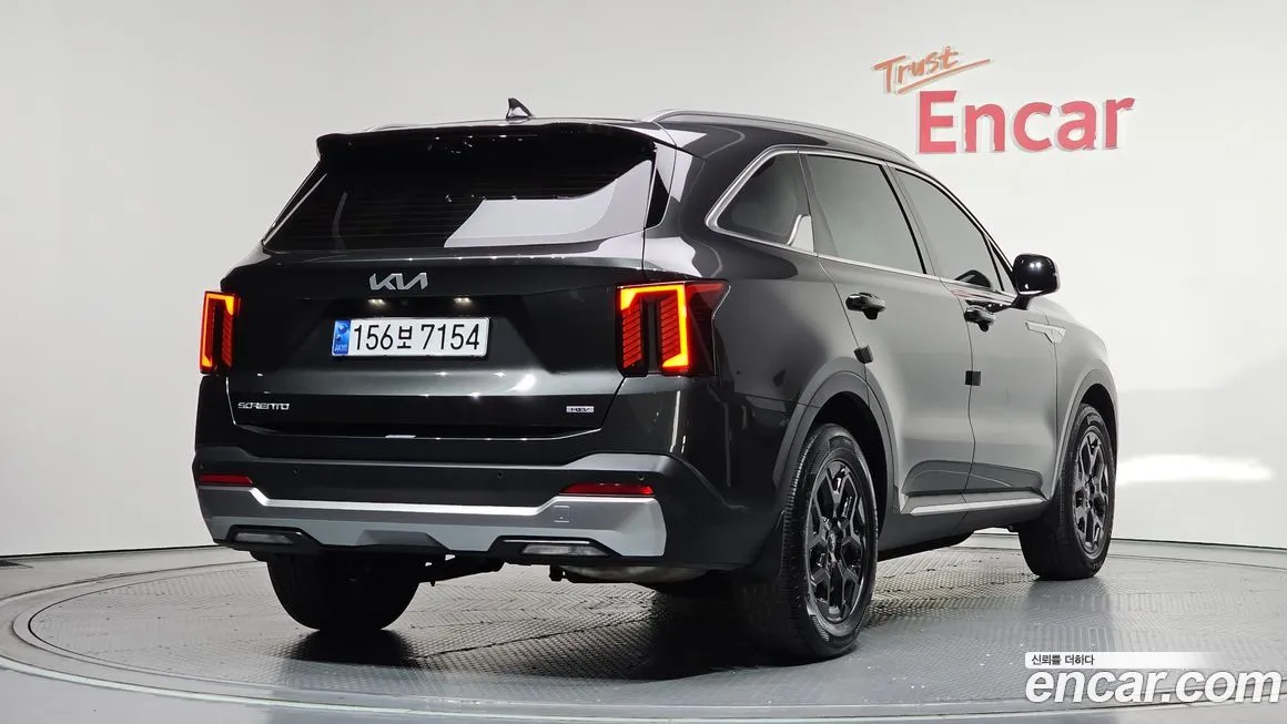 Kia Sorento — фото 6