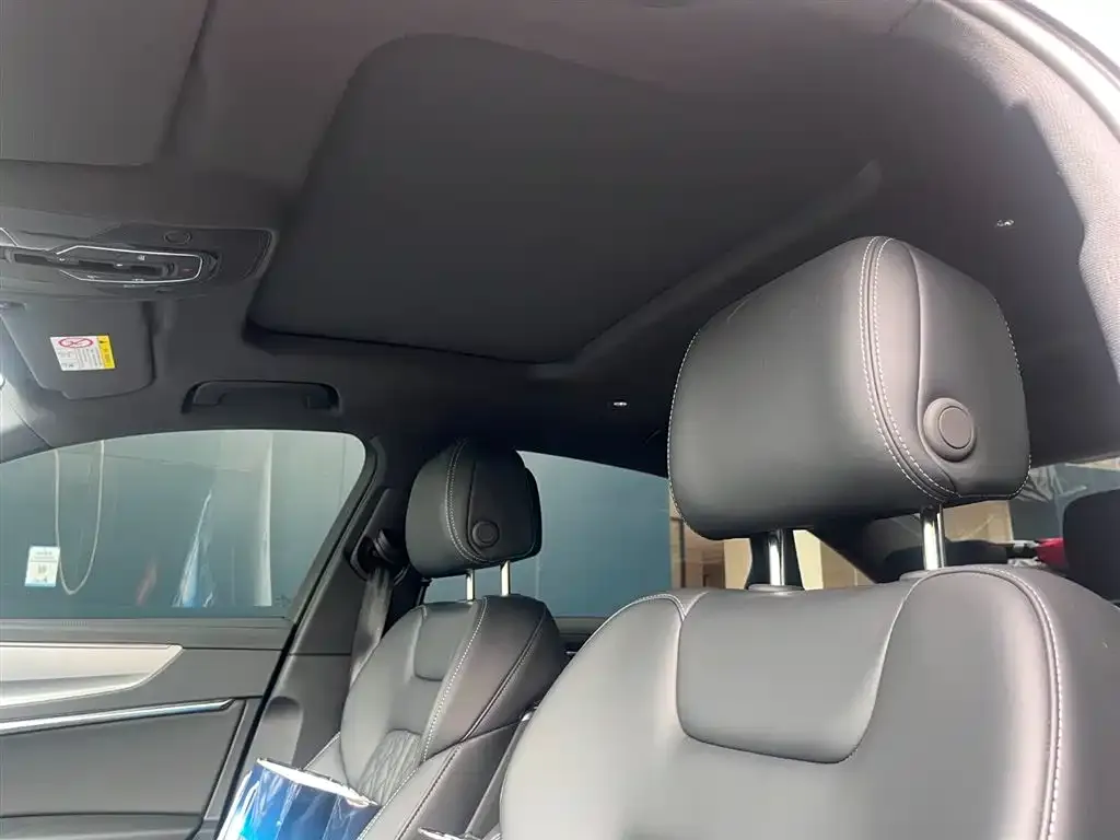 Audi A6L 2025 из CN, фото 2