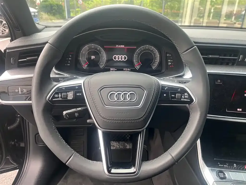Audi A6L 2025 из CN, фото 5