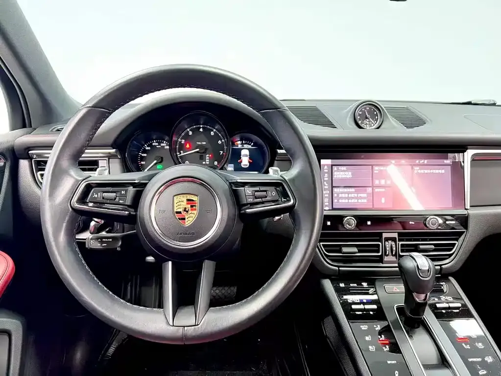 Porsche Macan 2024 из CN, фото 6
