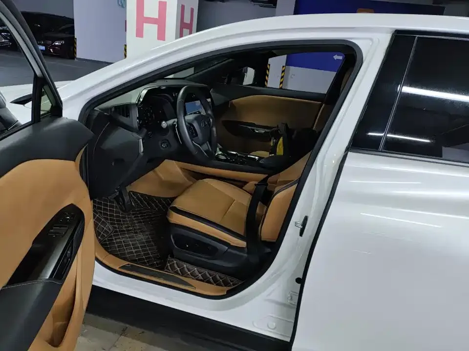 Lexus RZ 2023 из CN, фото 8