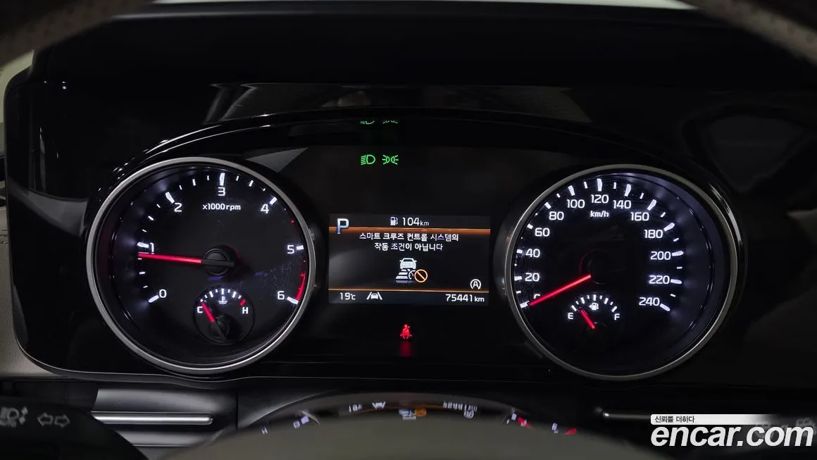 Kia Carnival 2022 из KR, фото 2