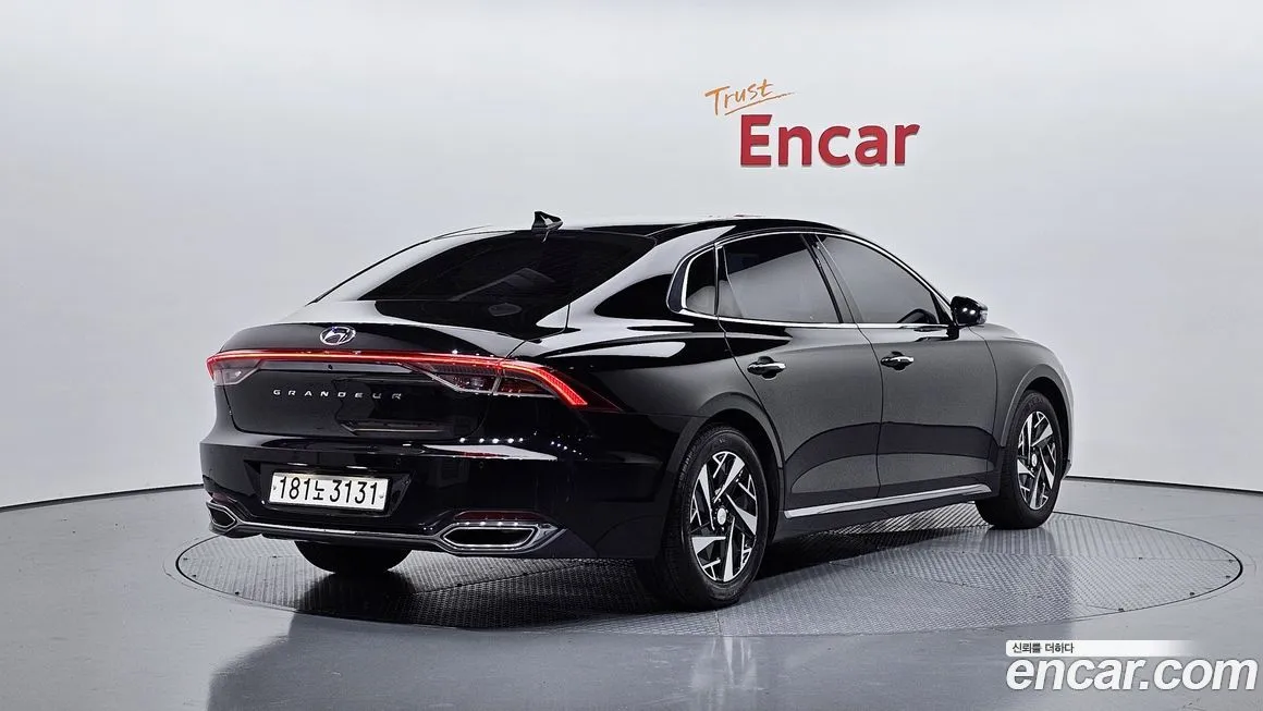 Hyundai Grandeur 2022 из KR, фото 2