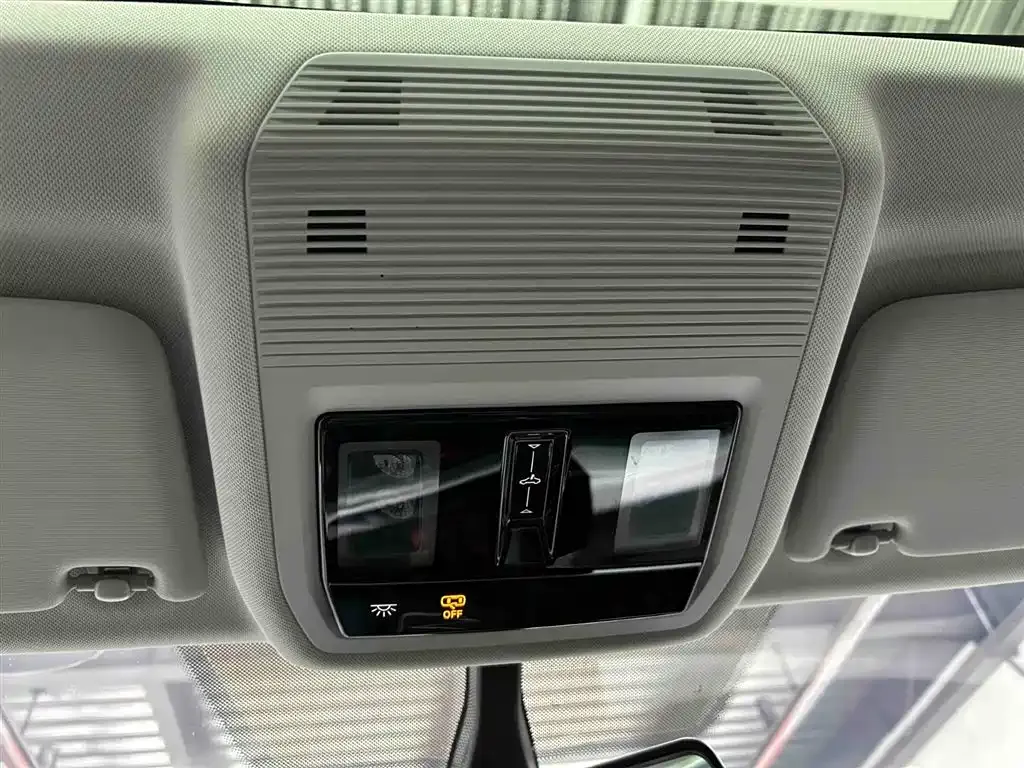 Volkswagen Golf 2022 из CN, фото 9