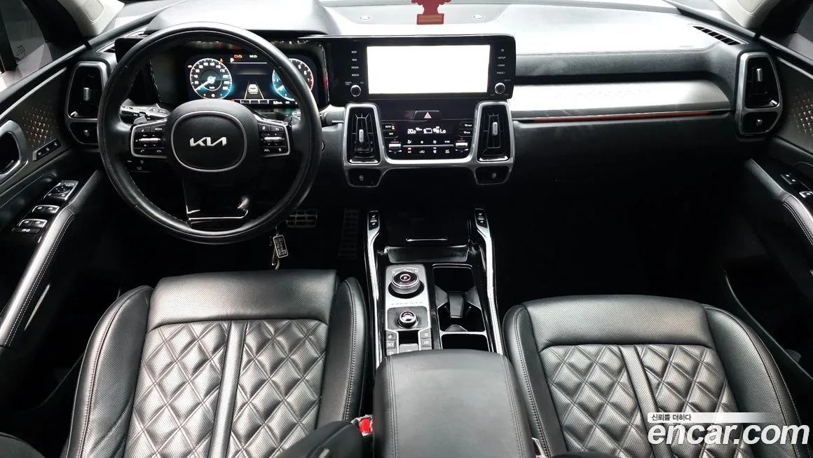 Kia Sorento — фото 10