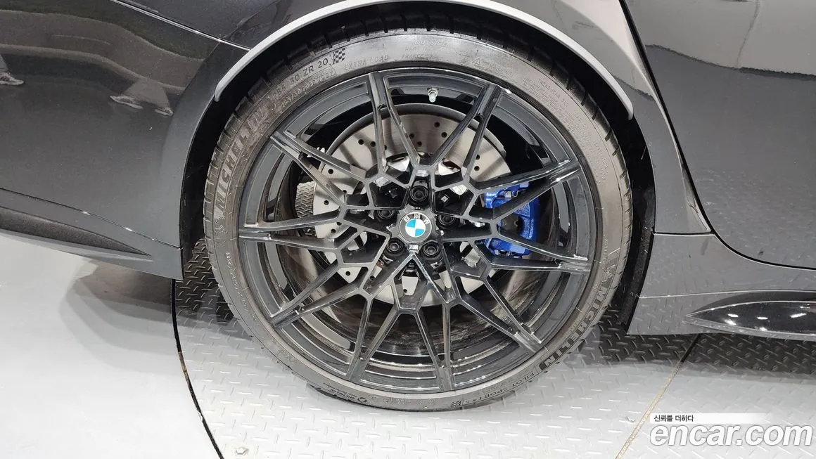 BMW M3 — фото 10
