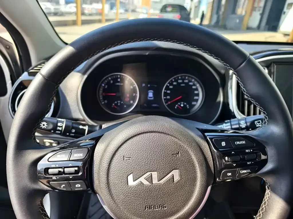 Kia KX1 — фото 5