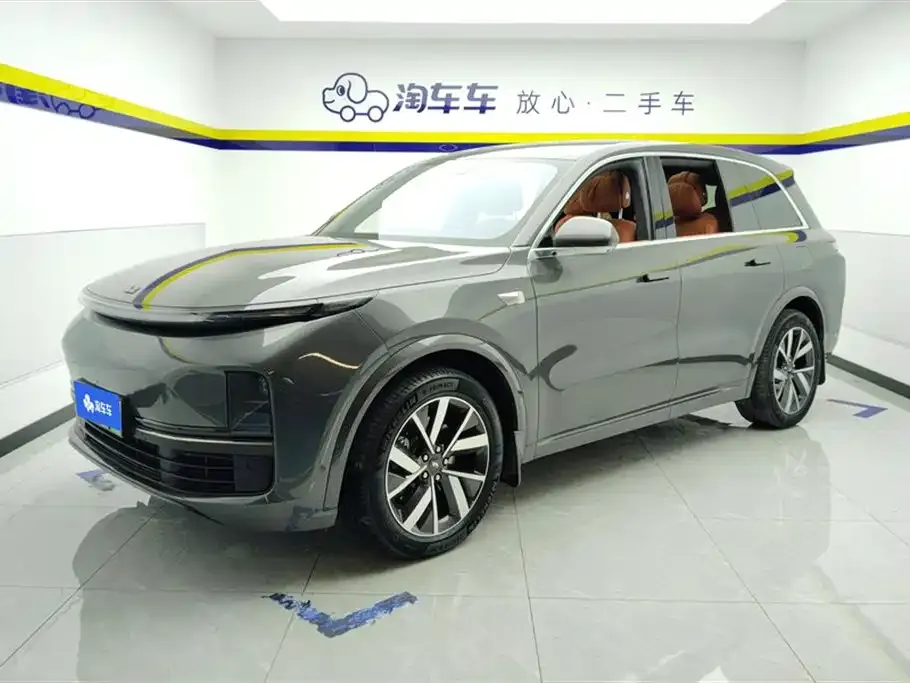 Li Auto L8