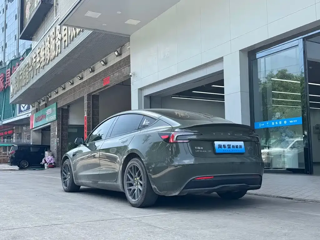 Tesla Model 3 2025 из CN, фото 6
