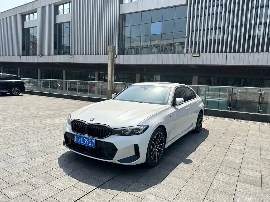 BMW 3 Series 2025 из CN, фото 1