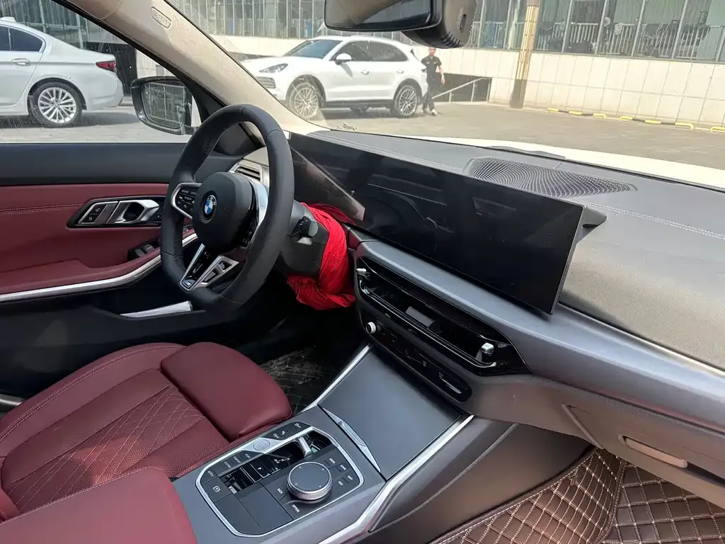 BMW 3 Series 2025 из CN, фото 7