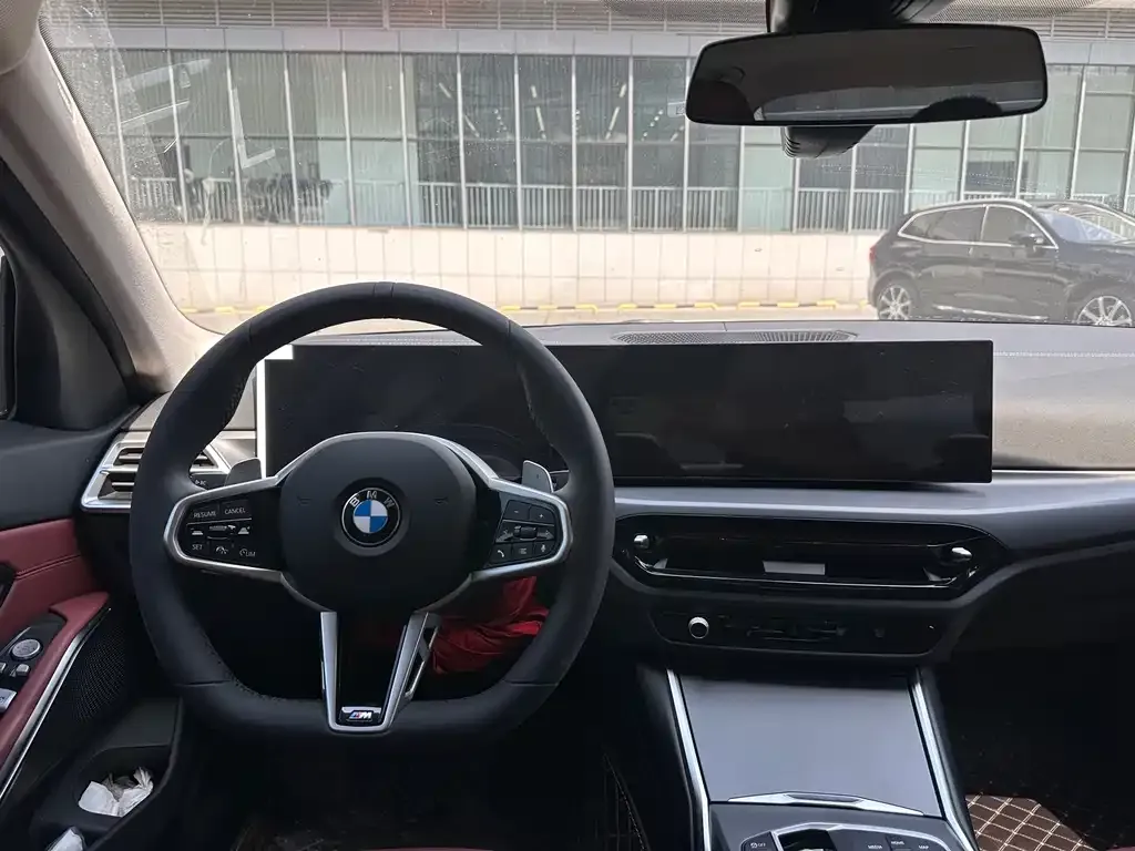 BMW 3 Series 2025 из CN, фото 10