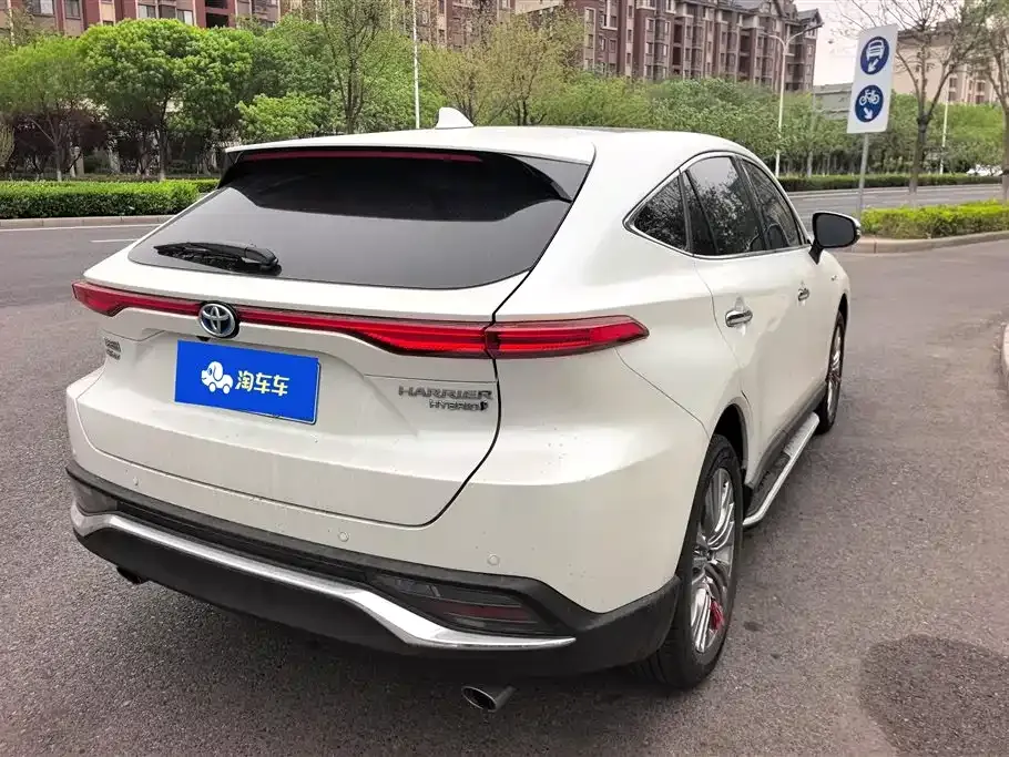 Toyota Harrier — фото 10