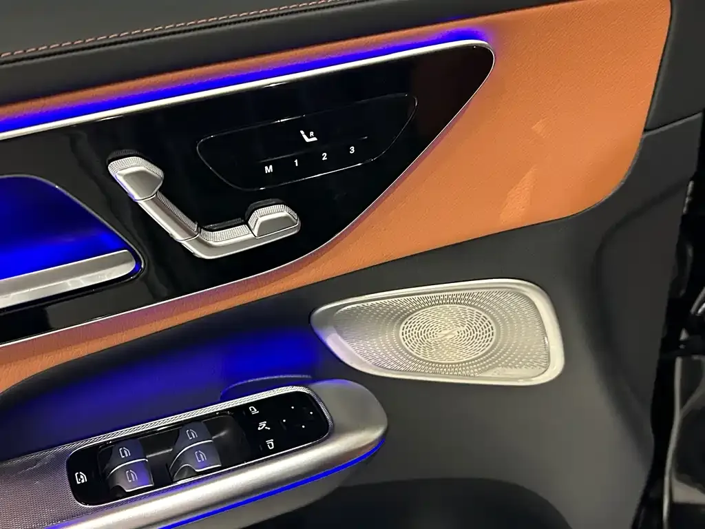 Mercedes-Benz GLC 2024 из CN, фото 8