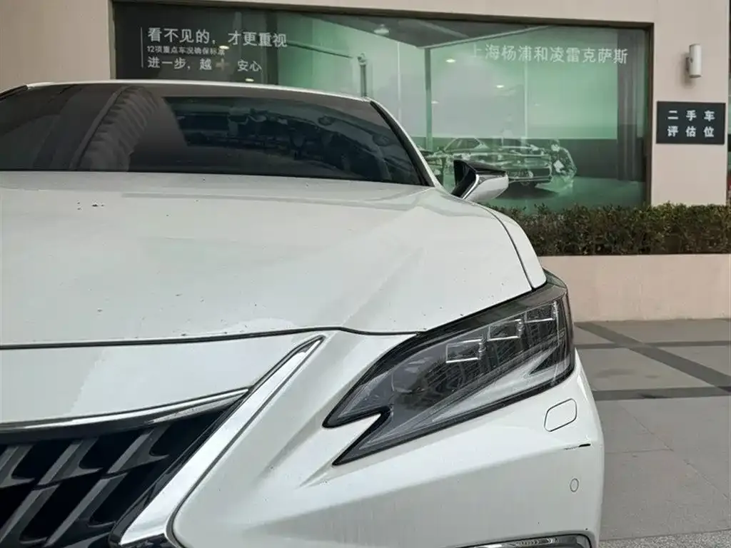 Lexus ES — фото 2