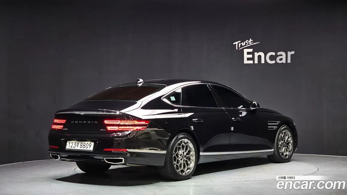 Genesis G80 — фото 9