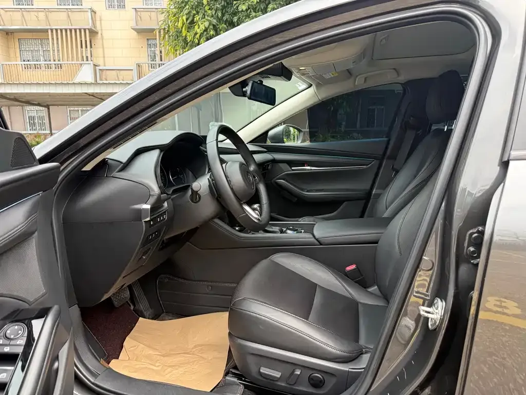 Mazda 3 Axela 2022 из CN, фото 9