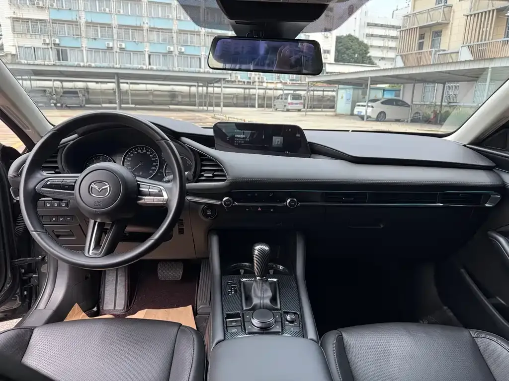 Mazda 3 Axela 2022 из CN, фото 4