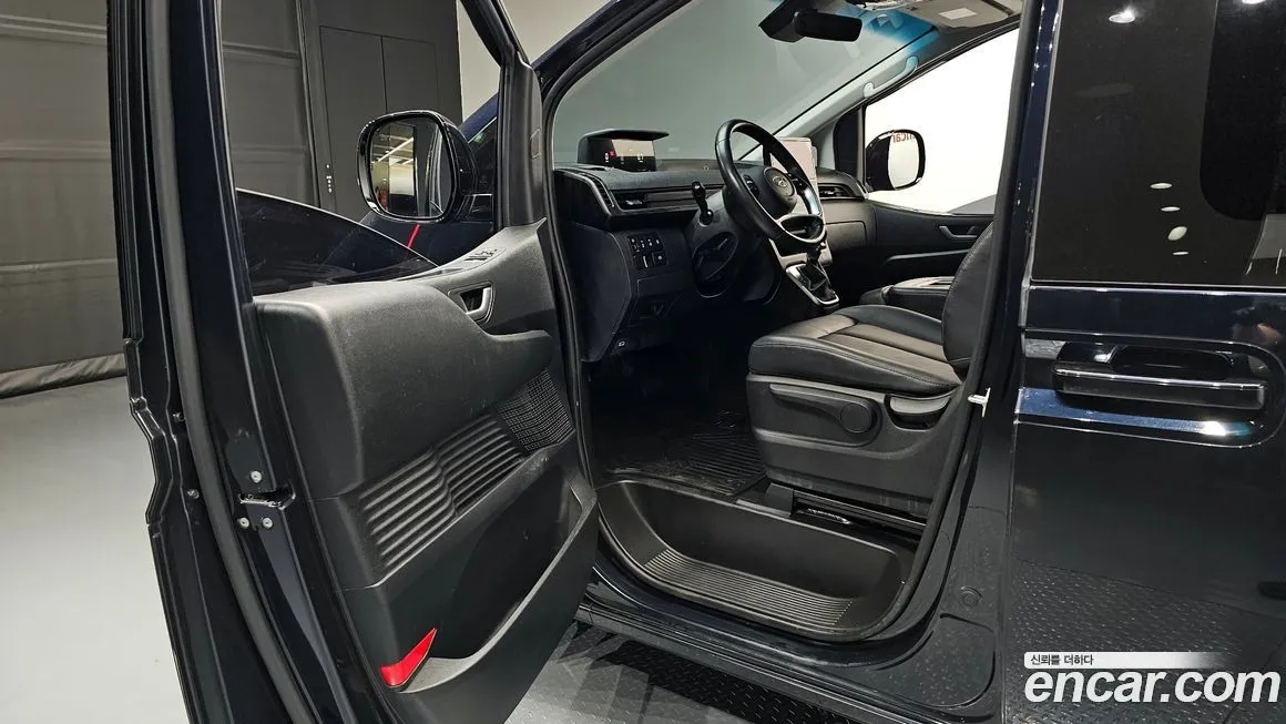 Hyundai Staria 2023 из KR, фото 9