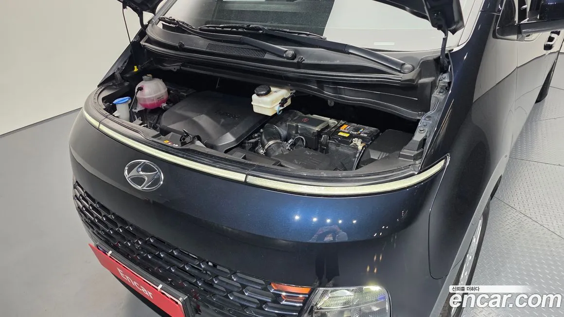 Hyundai Staria 2023 из KR, фото 5