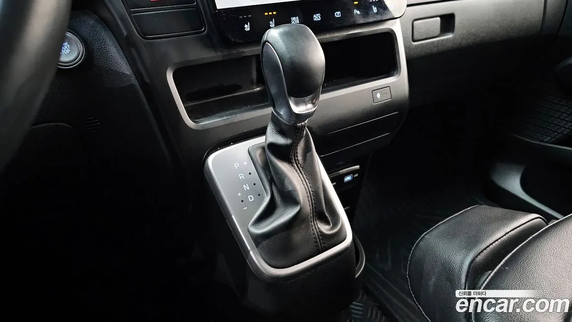Hyundai Staria 2023 из KR, фото 6