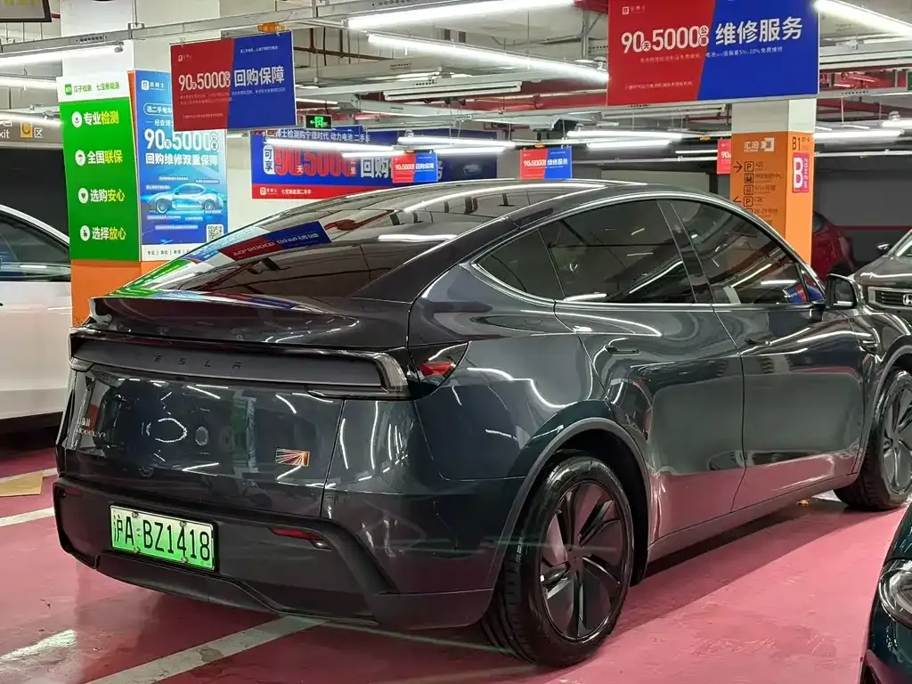 Tesla Model Y 2025 из CN, фото 7