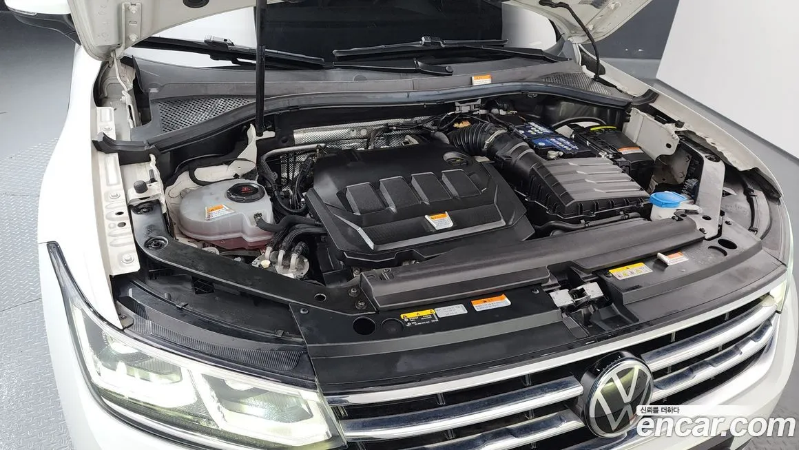 Volkswagen Tiguan 2022 из KR, фото 10