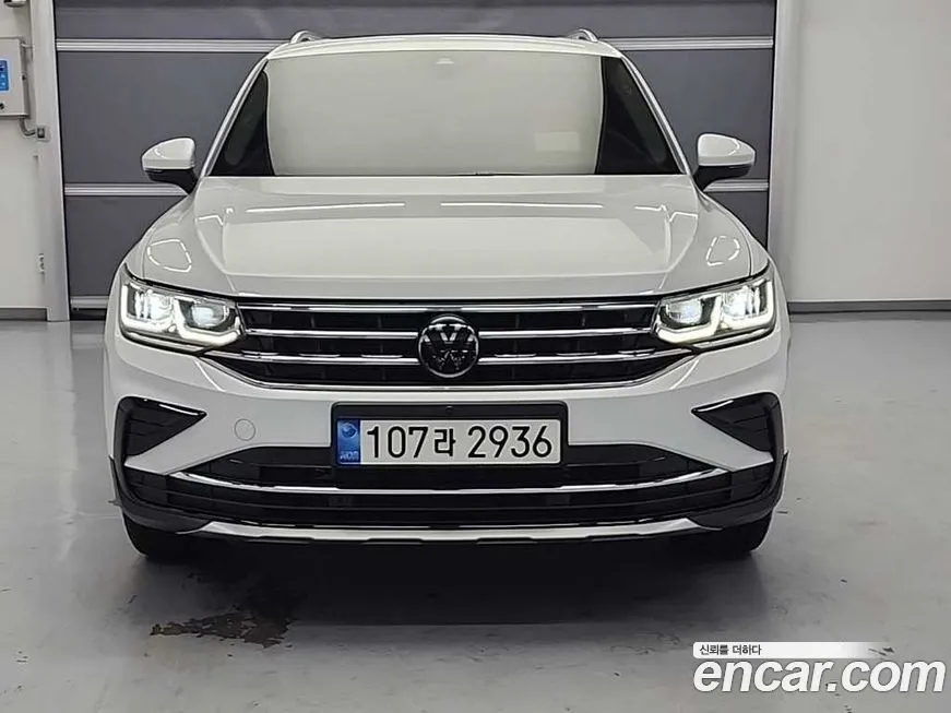 Volkswagen Tiguan — фото 2