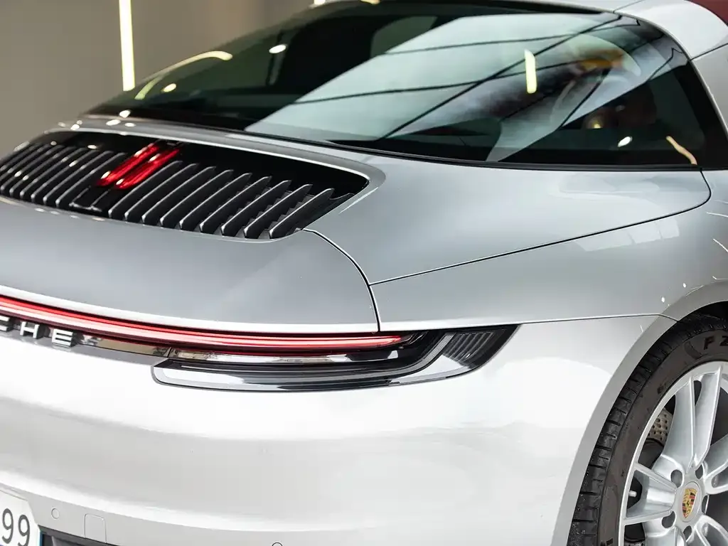 Porsche 911 — фото 7