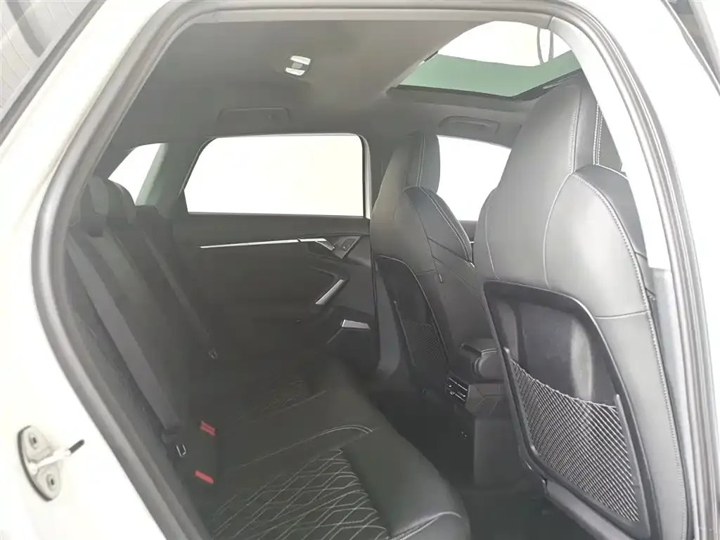 Audi A3 2025 из CN, фото 4